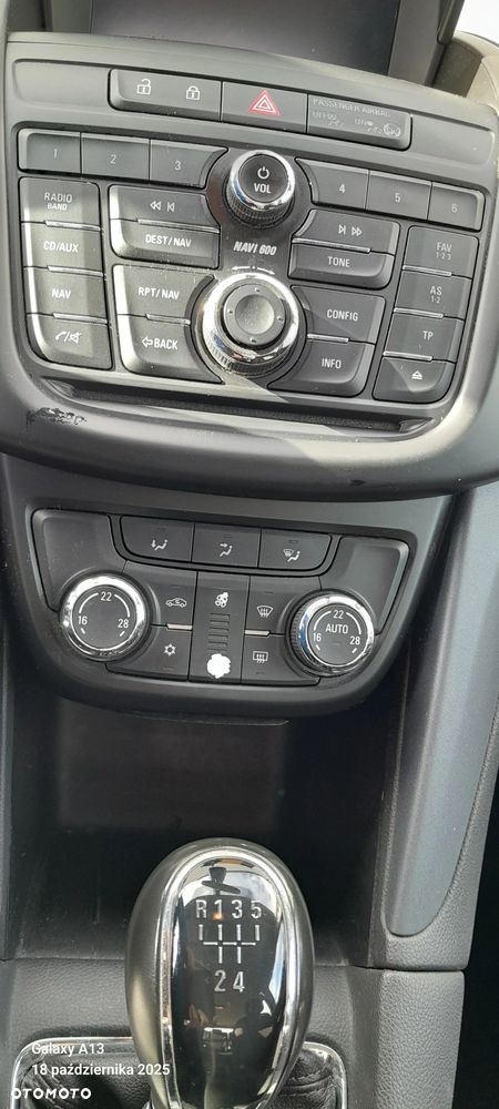 Opel Zafira 1.8 Essentia - 10