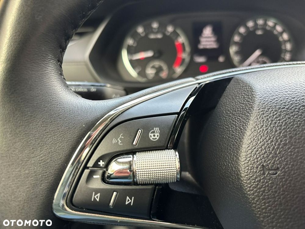 Skoda Octavia 1.5 TSI ACT Ambition - 27