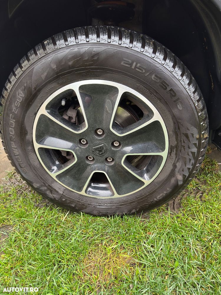 Dacia Duster 1.5 dCi 4x4 Laureate - 6