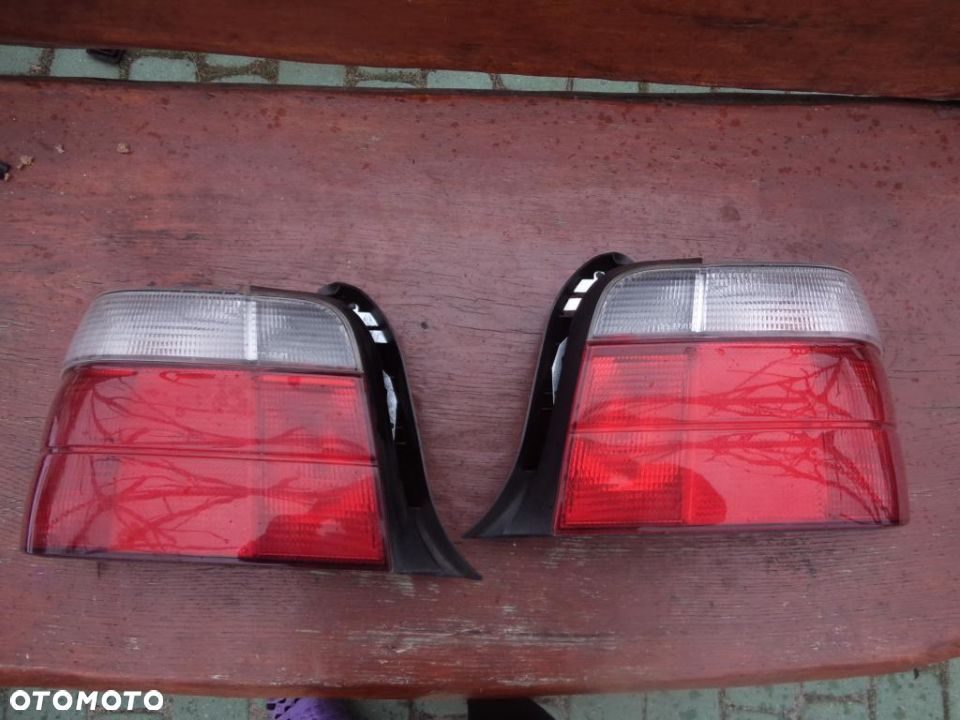 Lampa tył BMW E36 Compact Europa - 1