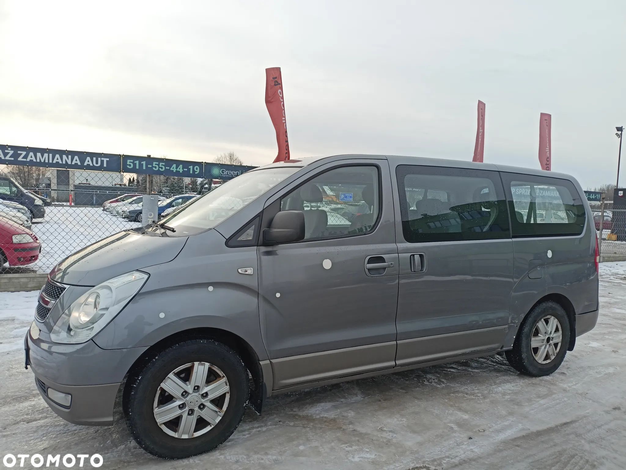 Hyundai H-1 - 1