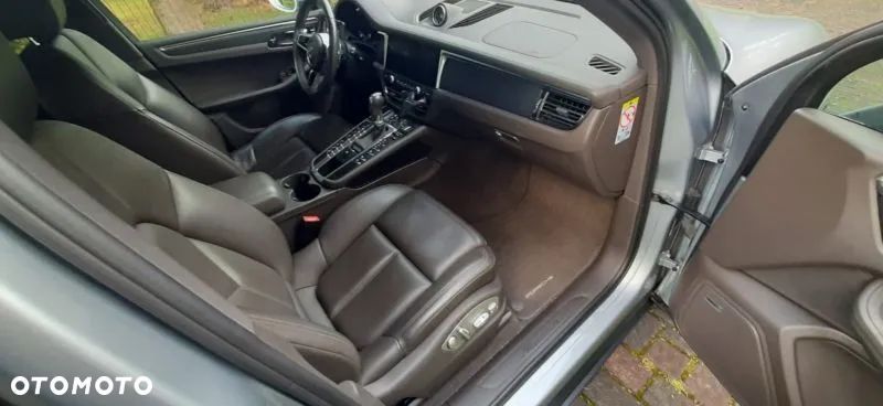 Porsche Macan - 3