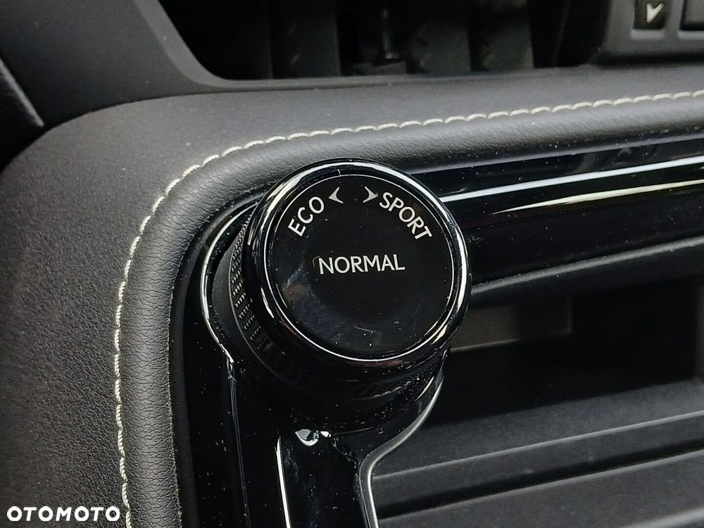 Lexus NX 350h Elegance 2WD - 33