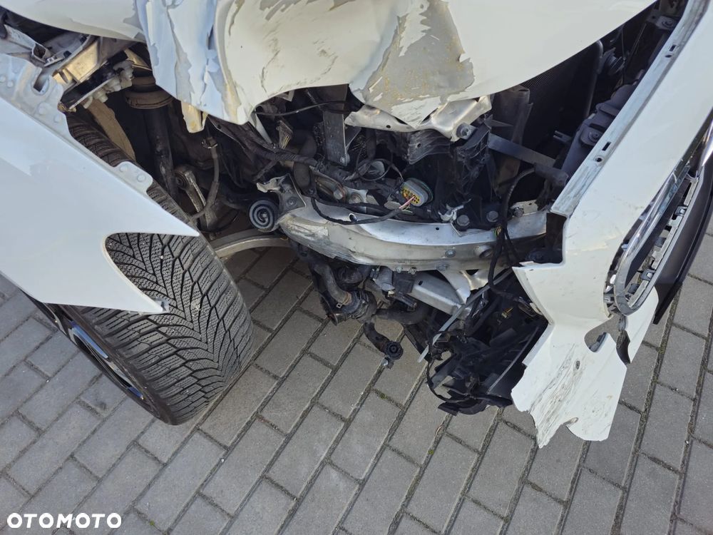 Mercedes-Benz Klasa E 220 d 9G-TRONIC AMG Line - 12