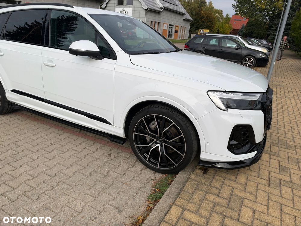 Audi Q7 2024 photo 5