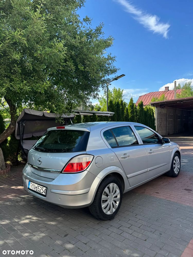 Opel Astra 1.6 - 4