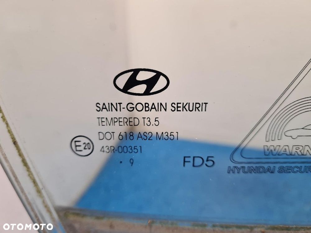 HYUNDAI I30 I HB 5D SZYBA DRZWI PRZÓD PRAWA - 2