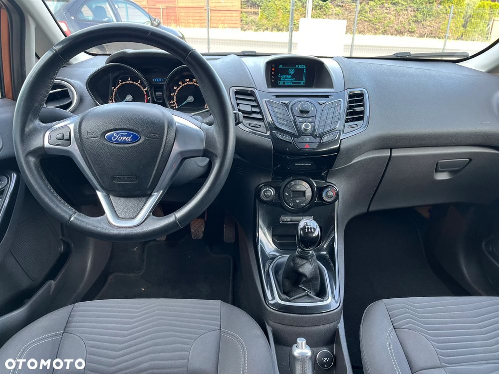 Ford Fiesta 1.0 EcoBoost Titanium - 23