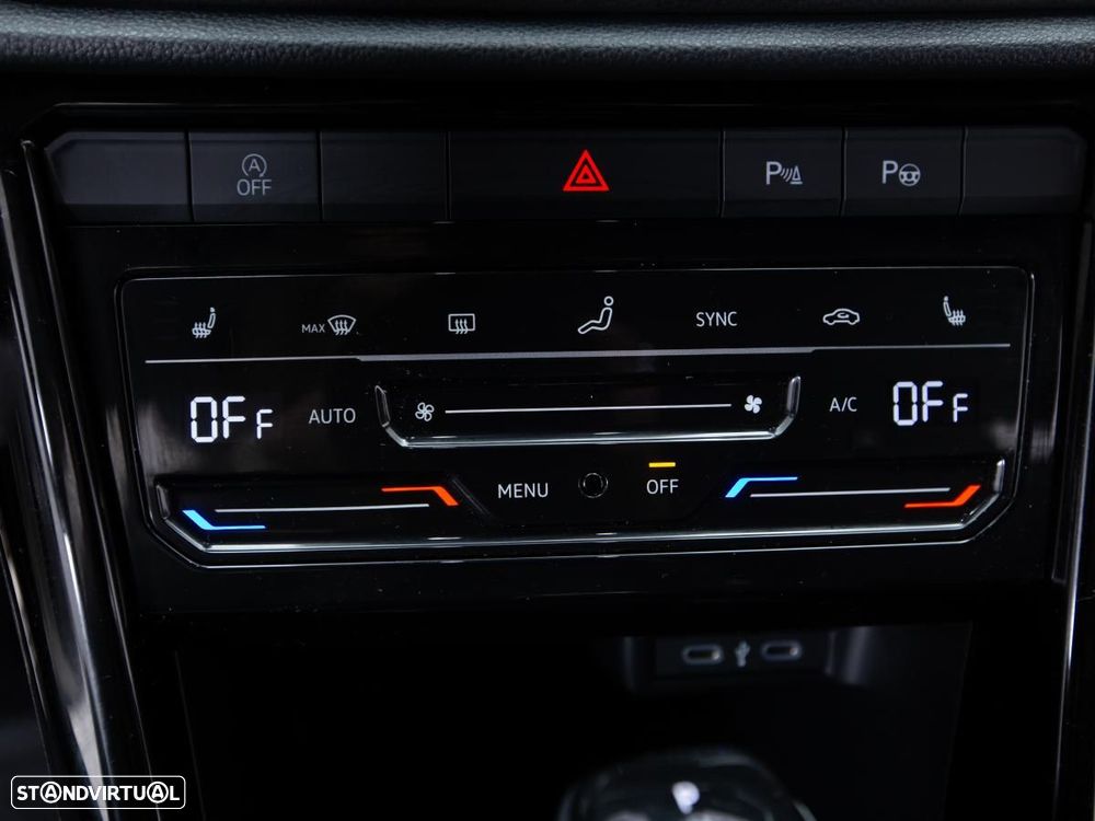 VW T-Roc 1.5 TSI R-Line DSG - 19