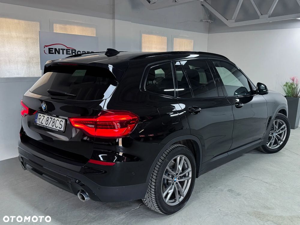 BMW X3 xDrive20d sport - 6