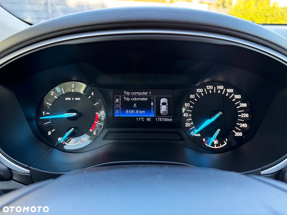 Ford Mondeo 2.0 TDCi Start-Stopp Trend - 23