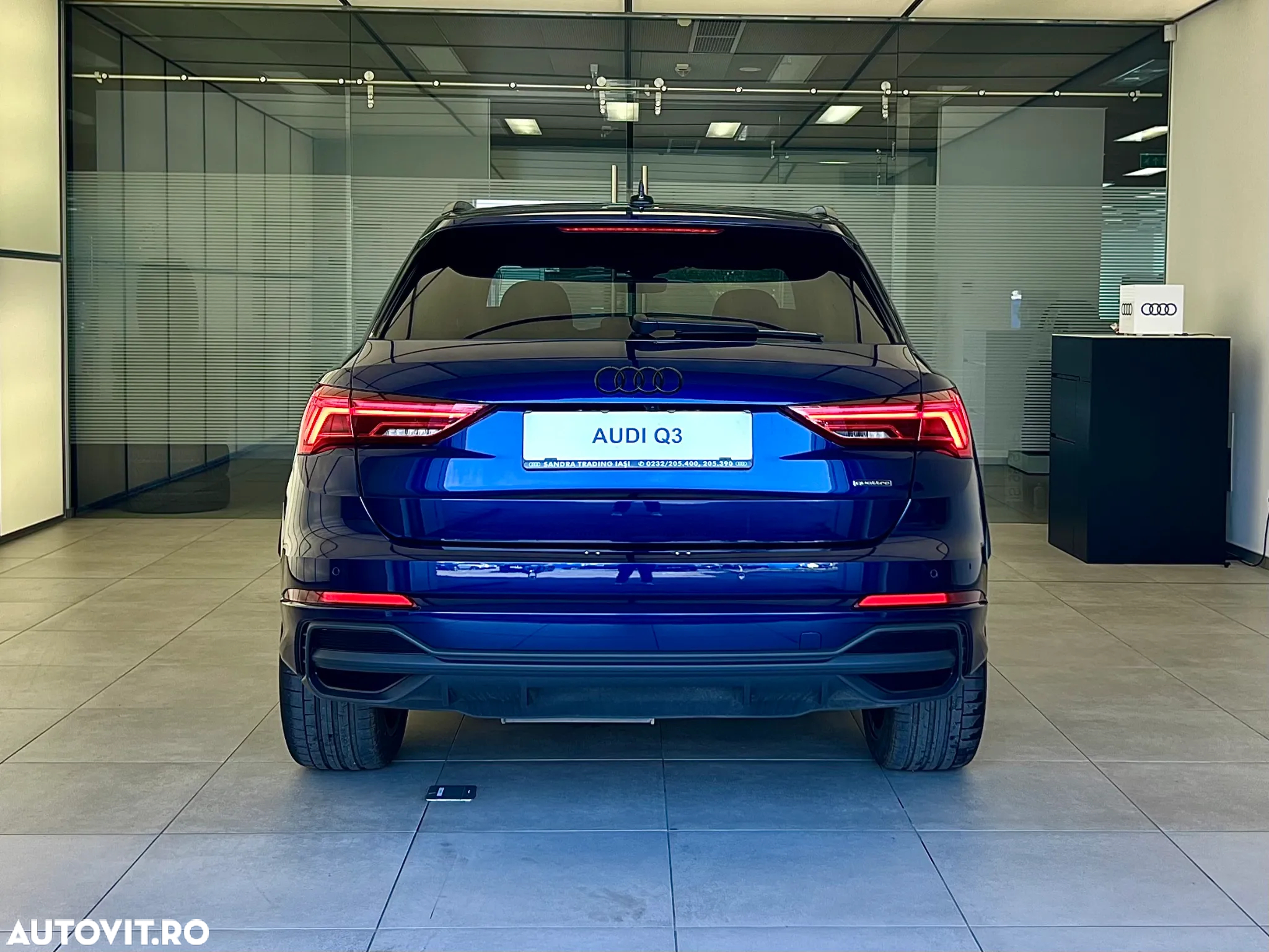 Audi Q3 2.0 40 TDI quattro S tronic S Line - 6