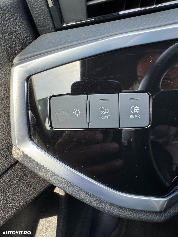 Audi Q3 2.0 35 TDI S tronic quattro Advanced - 13