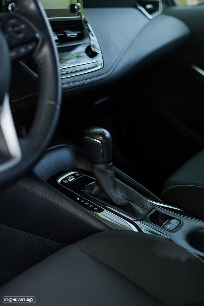 Toyota Corolla 1.8 Hybrid Comfort Plus - 14