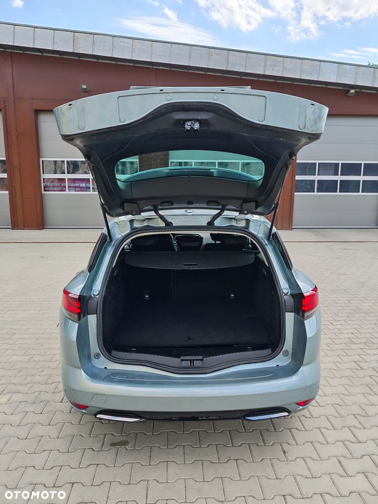 Renault Megane E-TECH 160 INTENS - 11