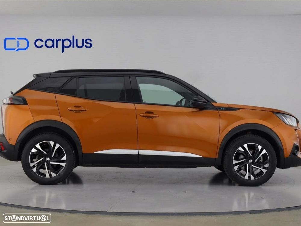 Peugeot e-2008 50 kWh GT - 8