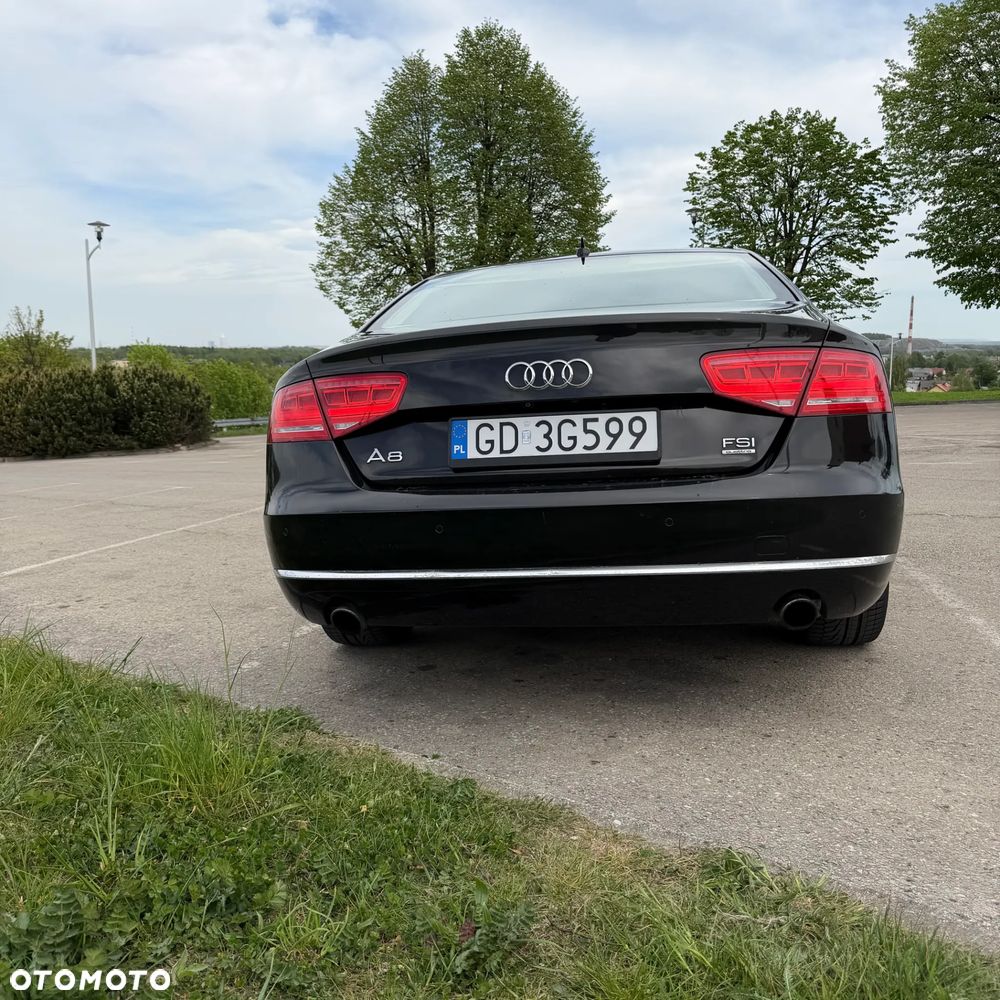 Audi A8 - 6