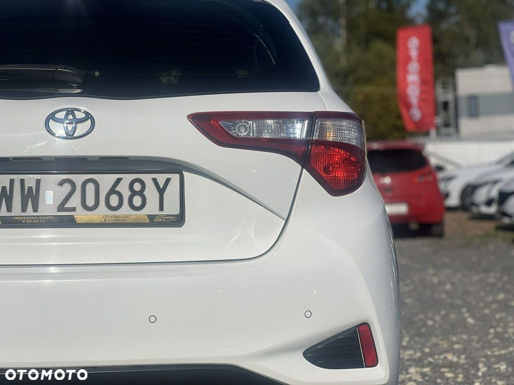 Toyota Yaris 1.5 Active - 12