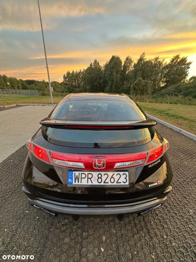 Honda Civic 2.2i-CTDi TypeS + - 9