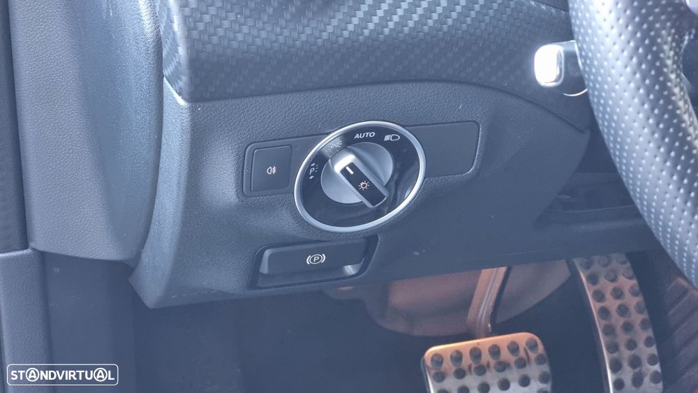 Mercedes-Benz A 200 d AMG Line Aut. - 24