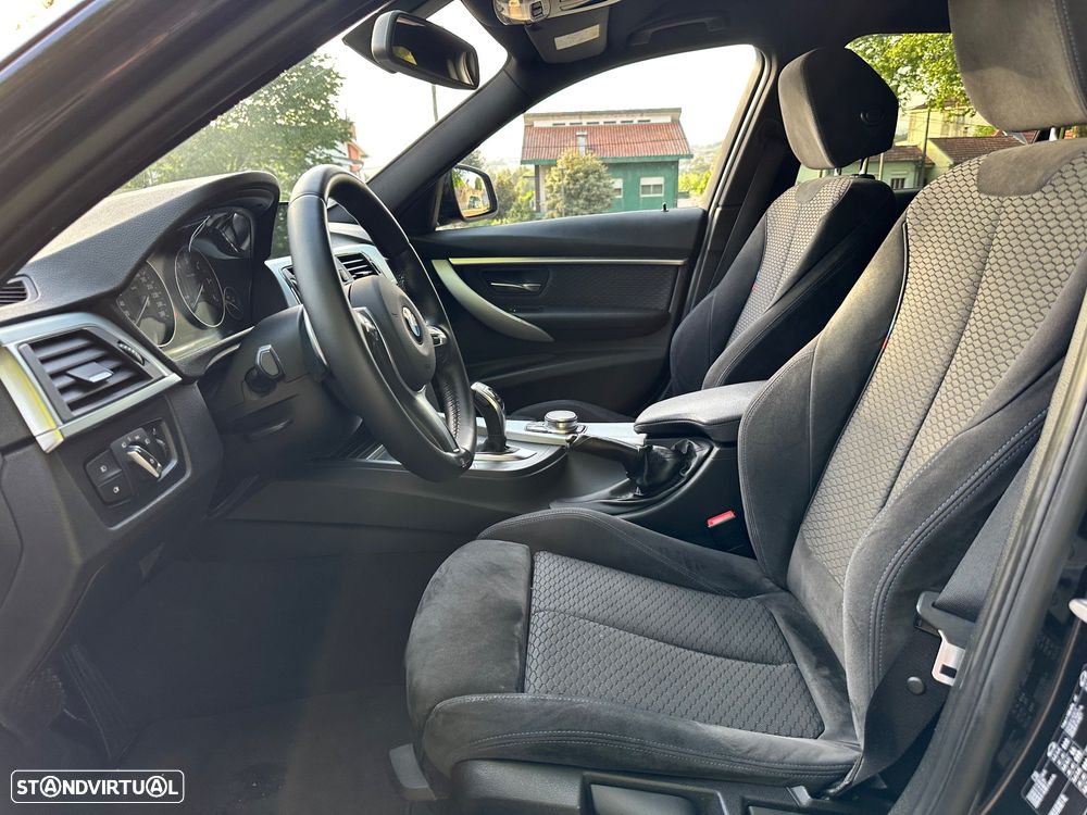 BMW 320 d Pack M Shadow Auto - 17