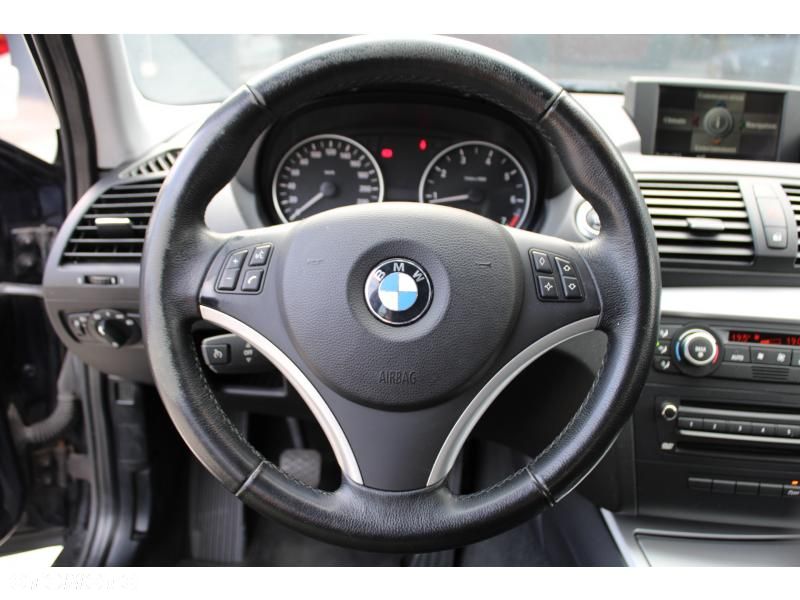 BMW Seria 1 116i - 11