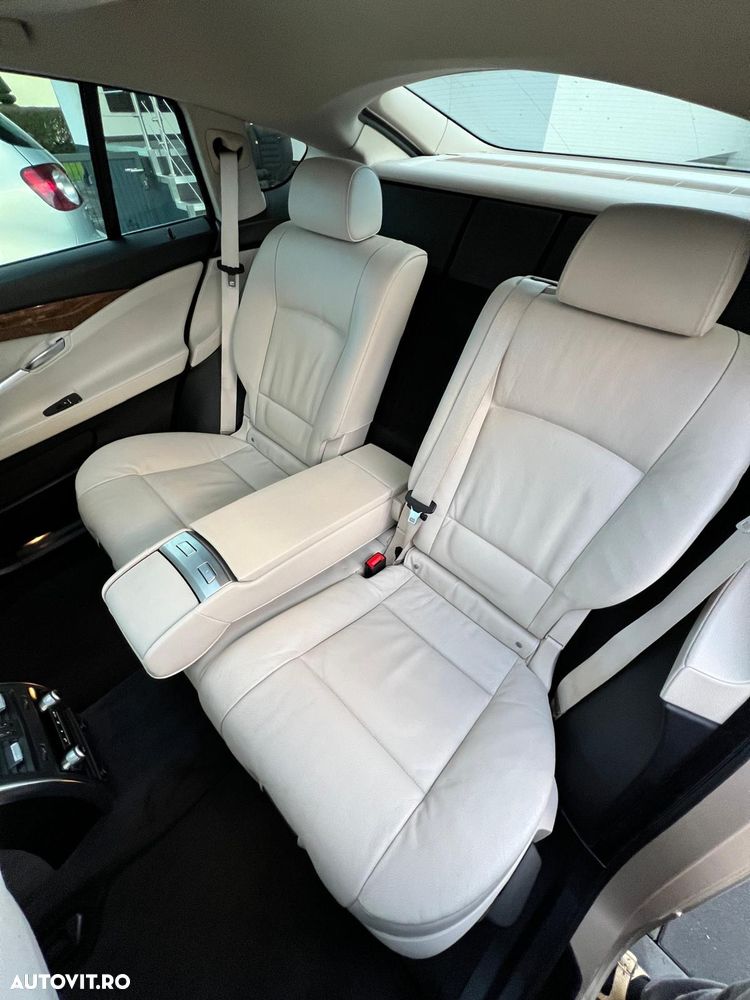 BMW Seria 5 530d Gran Turismo - 7