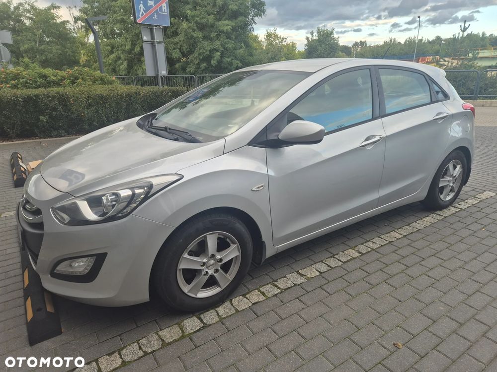 Hyundai i30 1.6 Premium - 3