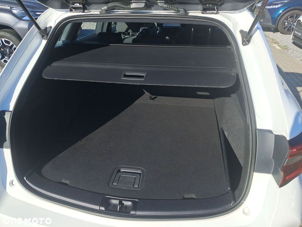 Toyota Corolla 1.8 Hybrid Comfort - 16
