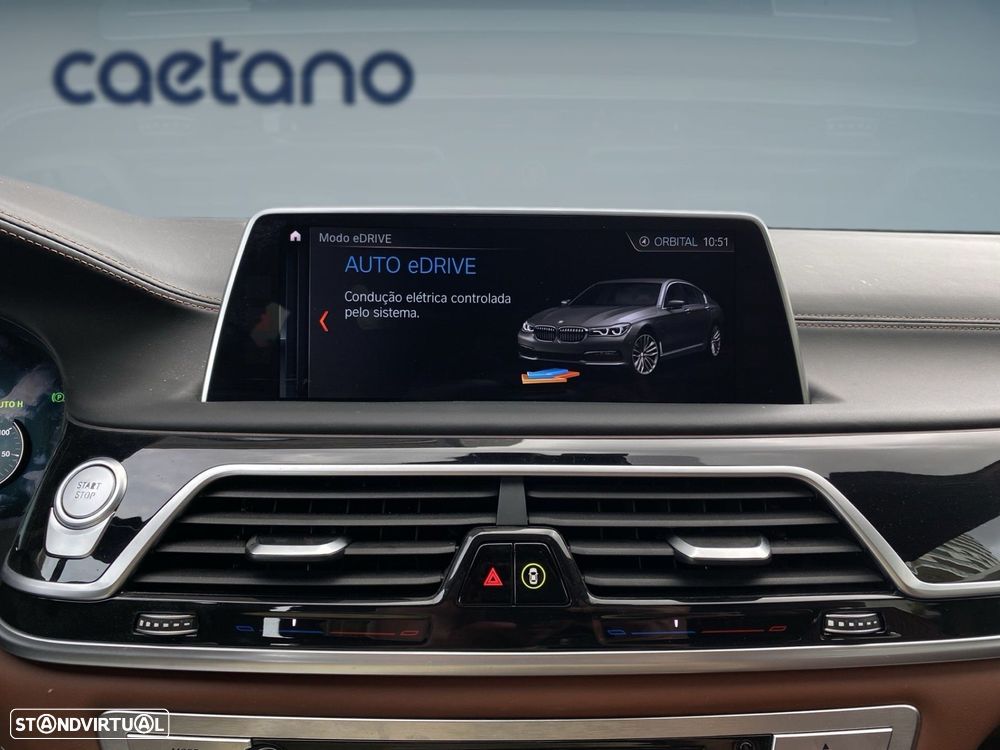 BMW 740 Le iPerformance Pack M - 8