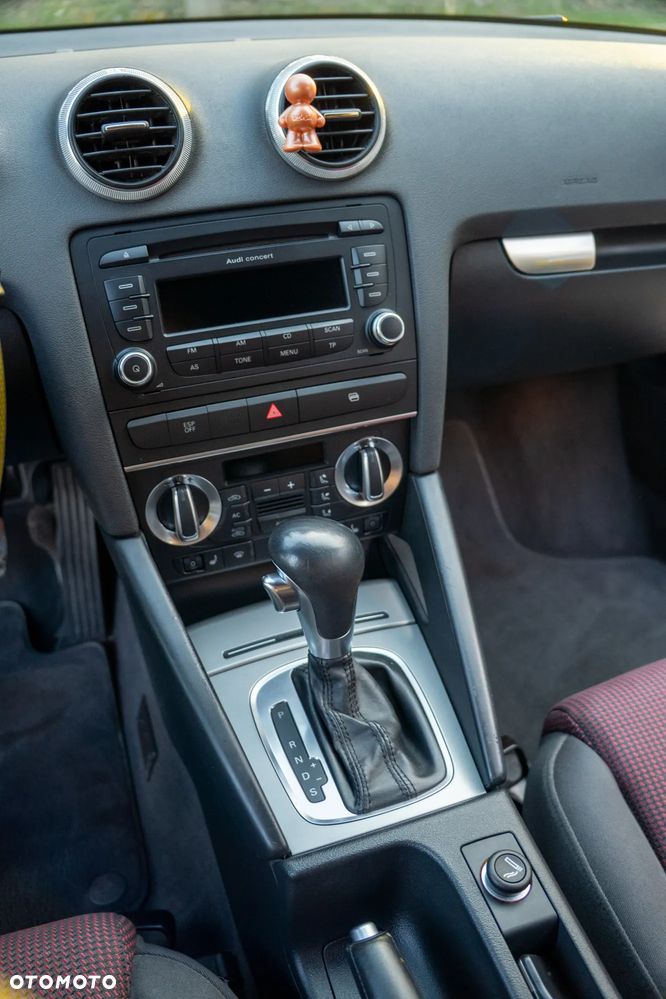 Audi A3 Sportback 2.0 TDI DSG Ambition - 24