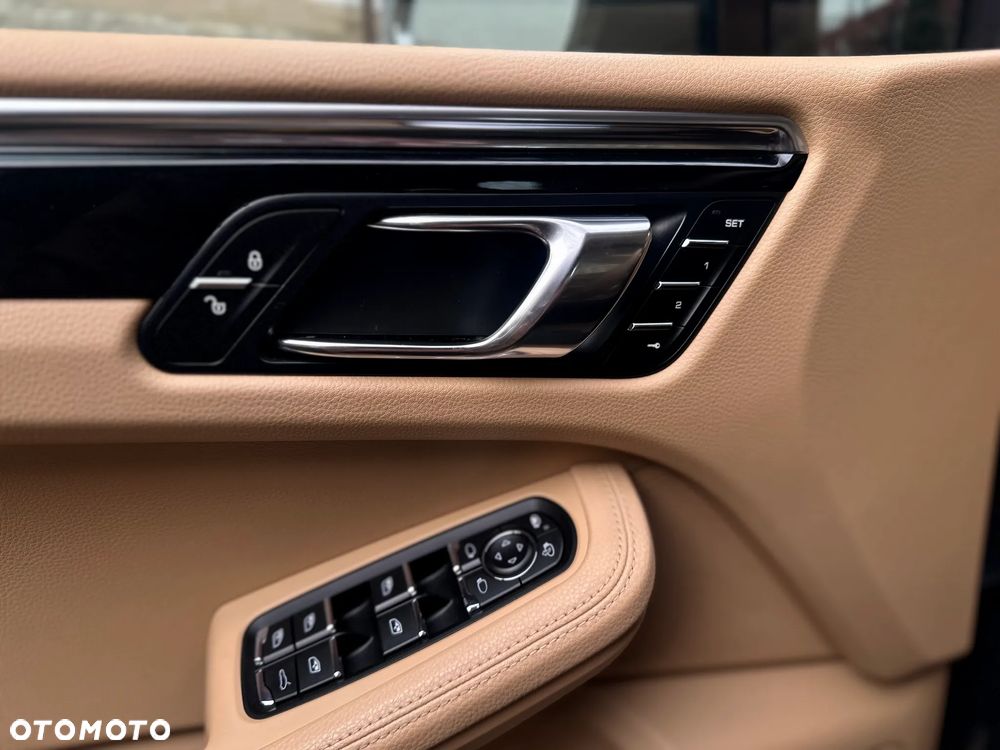 Porsche Macan S - 15