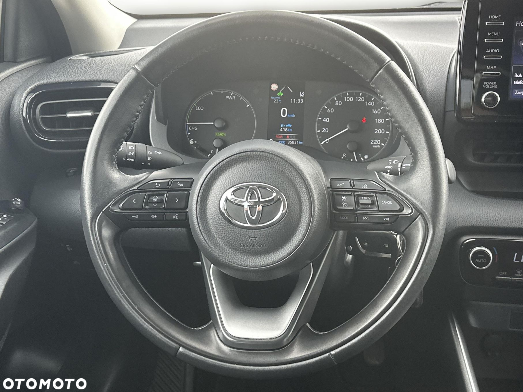 Toyota Yaris - 15