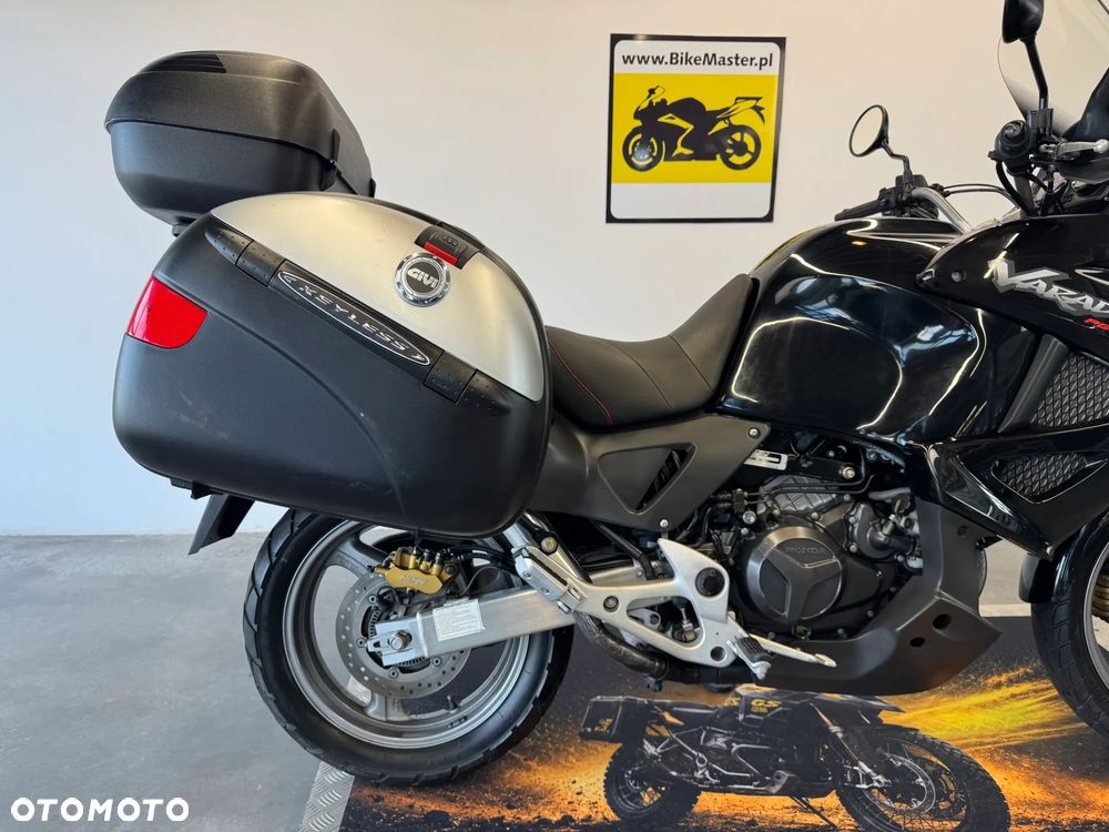 Honda XL - 16