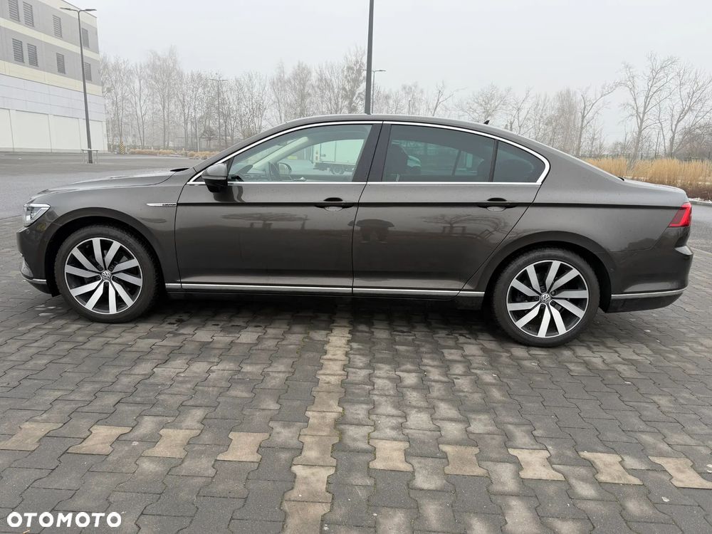 Volkswagen Passat 2.0 TDI BMT 4Mot Highline DSG - 2