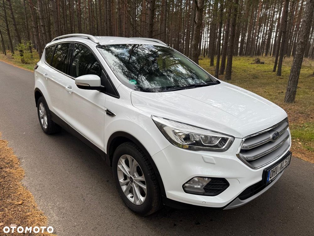 Ford Kuga 2.0 TDCi 2x4 Titanium - 1