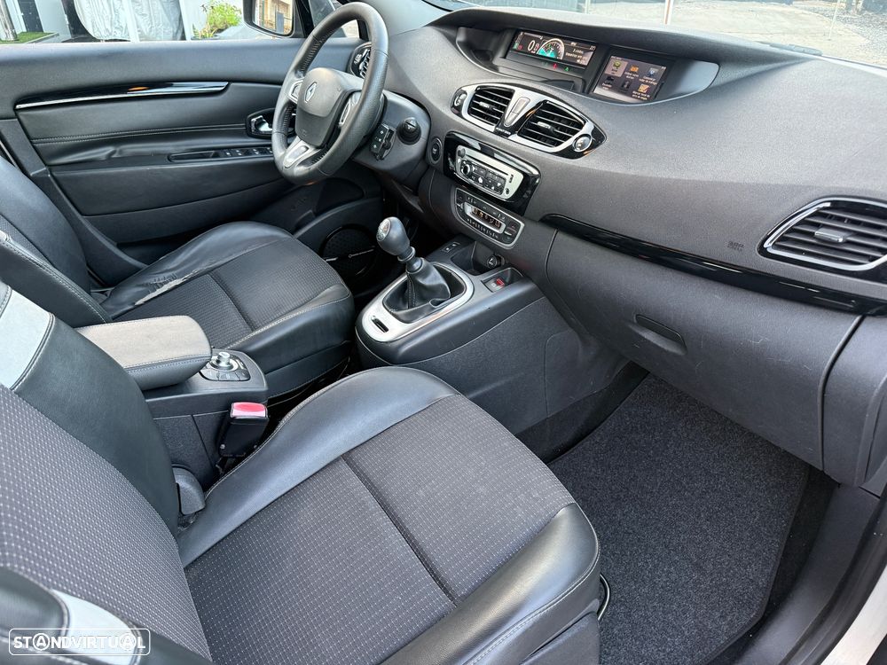 Renault Scénic Energy dCi 110 S&S Bose Edition - 27