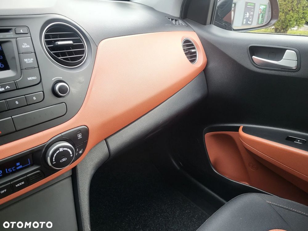 Hyundai i10 1.2 YES!+ - 32