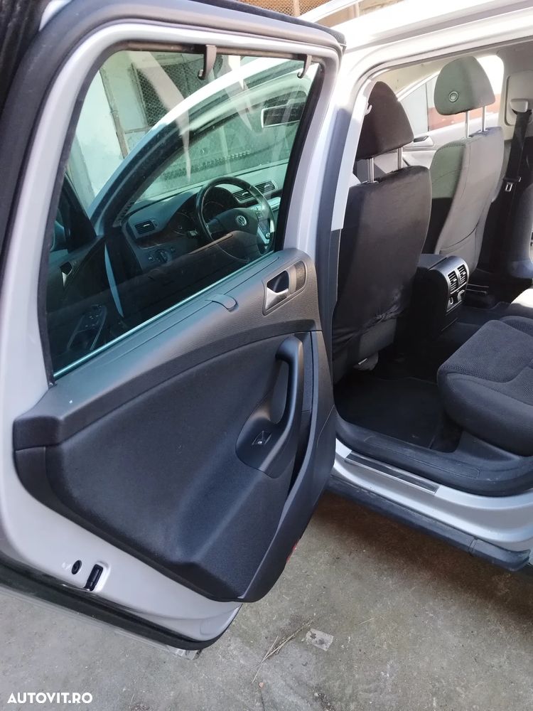 Volkswagen Passat 2.0 TDI Comfortline DPF - 8