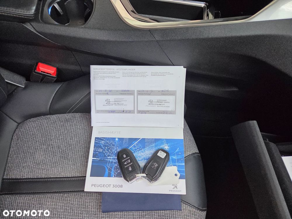 Peugeot 3008 1.5 BlueHDi Allure Pack S&S EAT8 - 33
