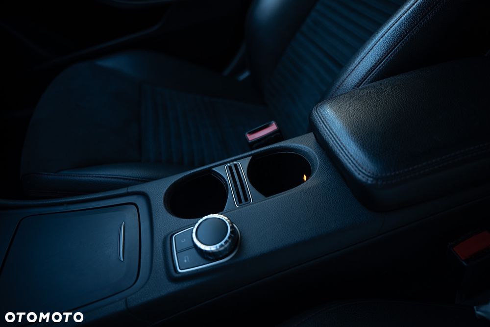 Mercedes-Benz Klasa A 180 CDI (BlueEFFICIENCY) 7G-DCT AMG Sport - 13