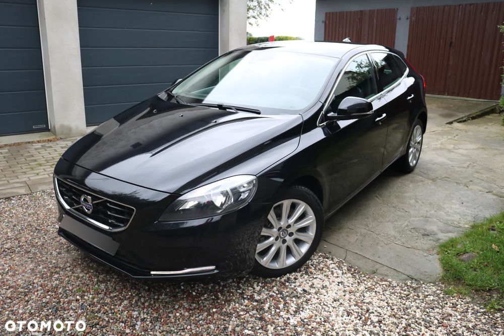 Volvo V40 D4 Drive-E Momentum - 11