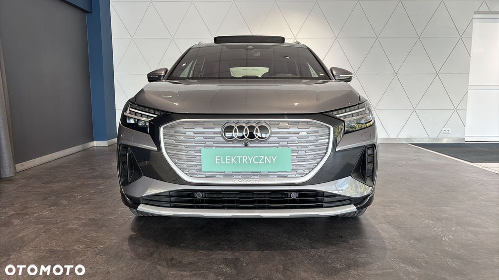 Audi Q4 e-tron - 9