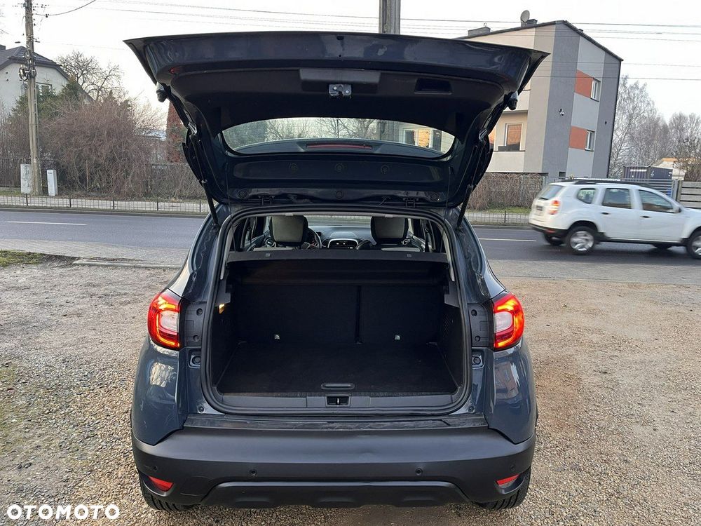 Renault Captur - 24