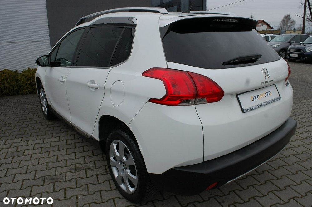Peugeot 2008 - 3