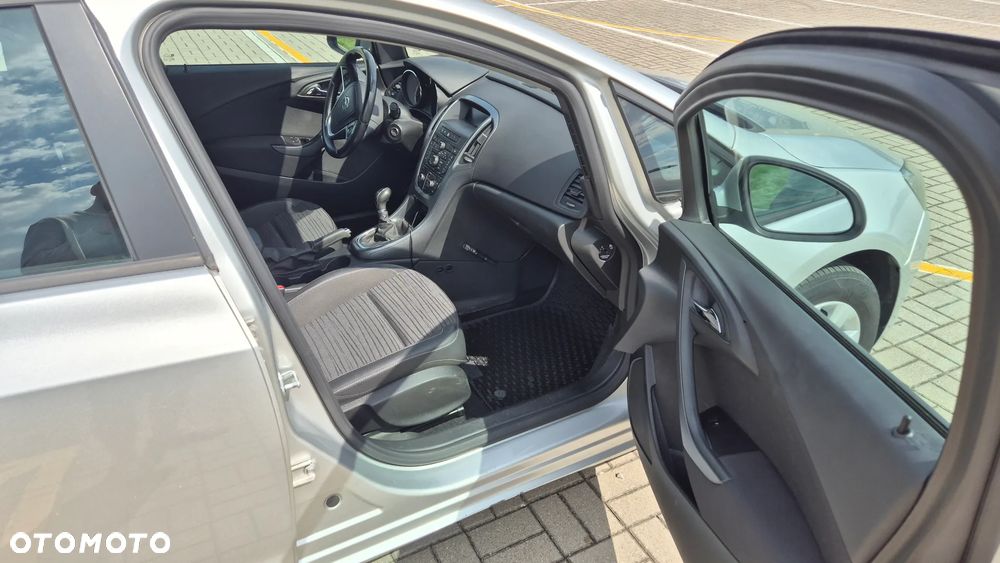Opel Astra 1.4 T Active EU6 - 16
