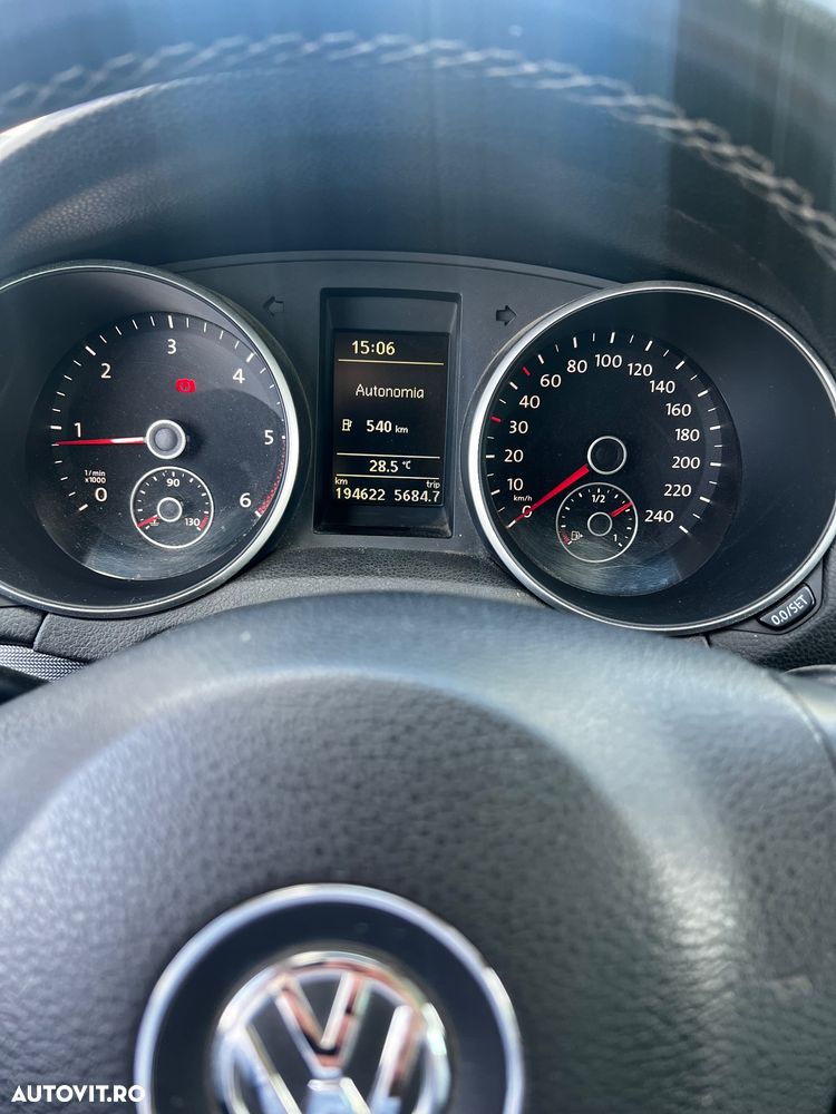 Volkswagen Golf 1.6 TDI DPF Style - 12