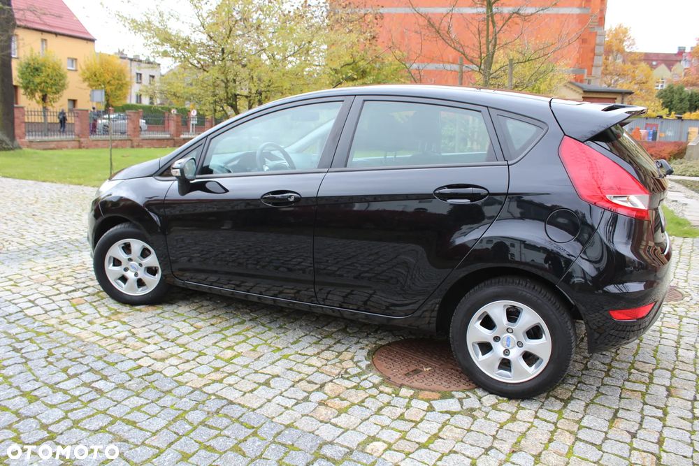 Ford Fiesta - 7