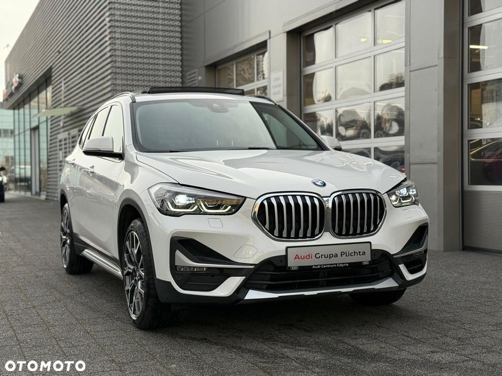 BMW X1 xDrive20i GPF xLine - 11