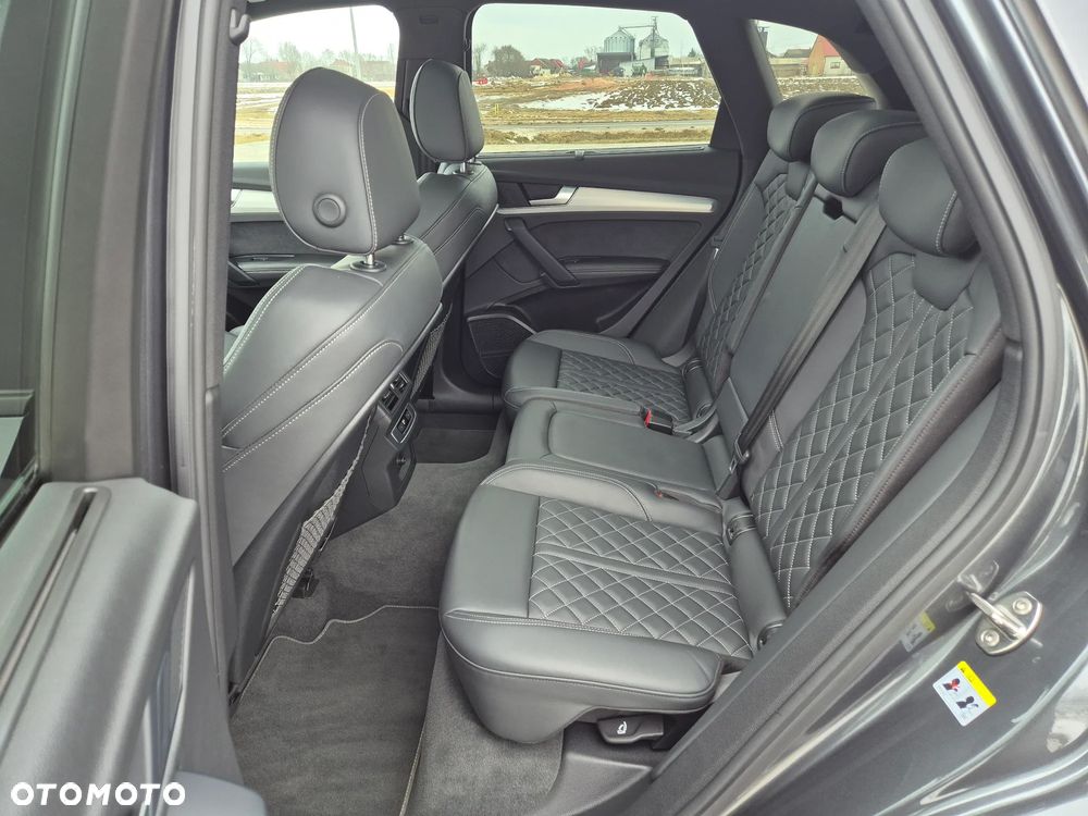 Audi Q5 40 TDI quattro S tronic S line - 36